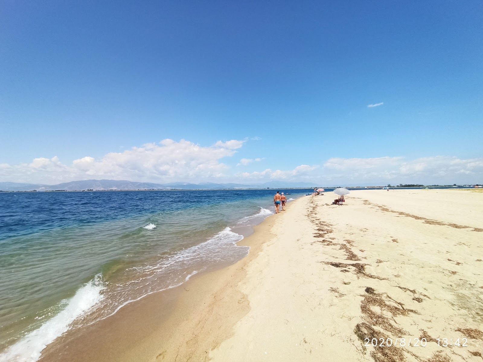 Foto di Ammoglossa beach con una superficie del sabbia beige