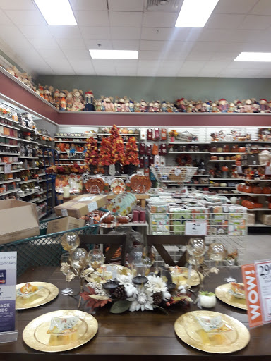 Home Goods Store «Christmas Tree Shops», reviews and photos, 2935 Concord Rd, York, PA 17402, USA