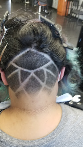 Beauty Salon «L & T Beauty Salon & Barber Shop», reviews and photos, 10064 Mills Ave # G, Whittier, CA 90604, USA