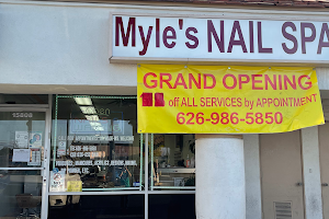 Myle's Nail Spa image