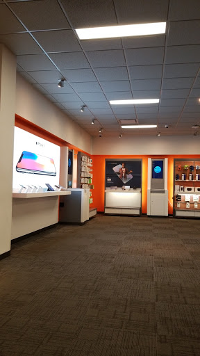 Cell Phone Store «AT&T», reviews and photos, 7110 Rogers Ave #100, Fort Smith, AR 72903, USA