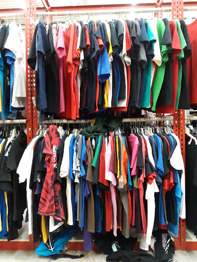 Thrift Store «Community Thrift Store», reviews and photos, 315 E Indian Trail, Aurora, IL 60505, USA