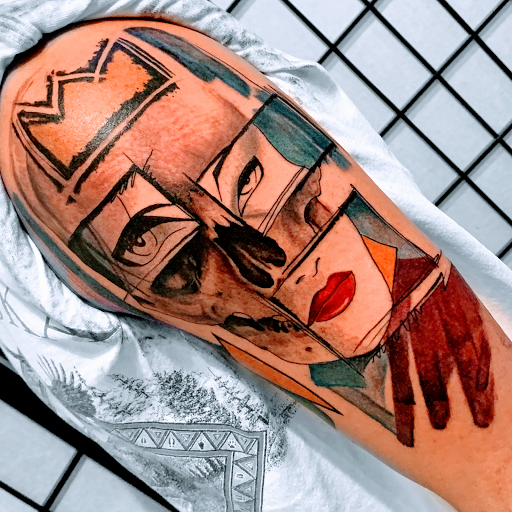 Tattoo Shop «Broken Clover Tattoo», reviews and photos, 710 E 9th St, Tucson, AZ 85715, USA