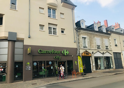 Carrefour City à Nevers