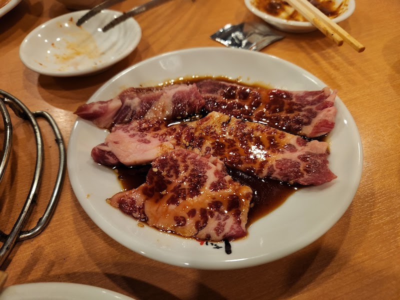 備長炭火ホルモン焼き しちりん 習志野駅前店