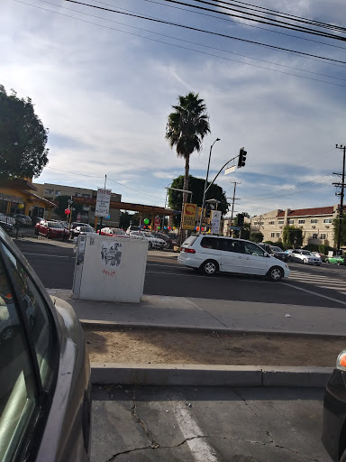 Used Car Dealer «LA Auto Connection», reviews and photos, 16506 Vanowen St, Van Nuys, CA 91406, USA