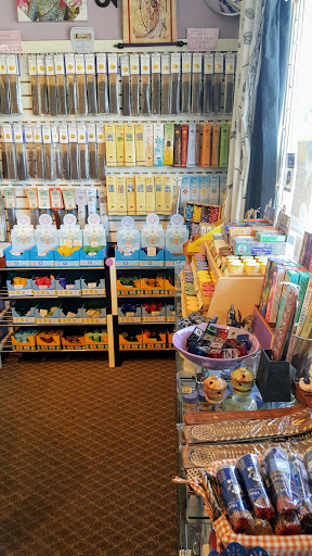 Book Store «Vision Quest Bookstore & Wellness Center», reviews and photos, 3602 Colby Ave, Everett, WA 98201, USA