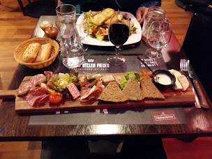 Photo n°118 de Hippopotamus Steakhouse à Échirolles ()