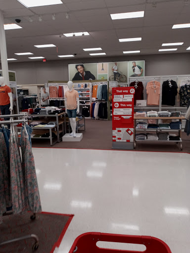 Department Store «Target», reviews and photos, 4400 Town Center Blvd, El Dorado Hills, CA 95762, USA