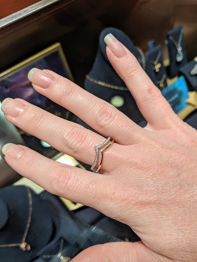 Jewelry Store «Zales –The Diamond Store», reviews and photos, 1000 Two Mile Pkwy #1955, Goodlettsville, TN 37072, USA