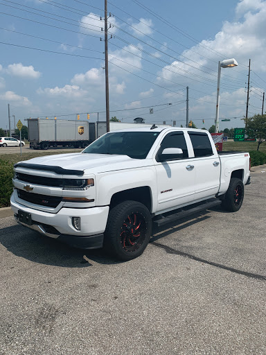 Car Dealer «Bill Estes Ford», reviews and photos, 450 N Northfield Dr, Brownsburg, IN 46112, USA