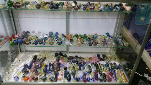 Tobacco Shop «Puff Puff Pass Smoke Shop», reviews and photos, 125 W Sunrise Blvd, Fort Lauderdale, FL 33311, USA