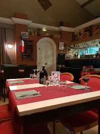 Atmosphère du Restaurant italien La Bella Trattoria à Fréjus - n°10