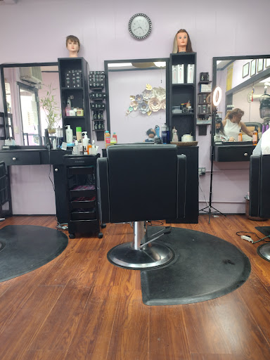 Beauty Salon «Yuberkis Dominican Beauty Salon», reviews and photos, 57 Harrison Ave, West Orange, NJ 07052, USA
