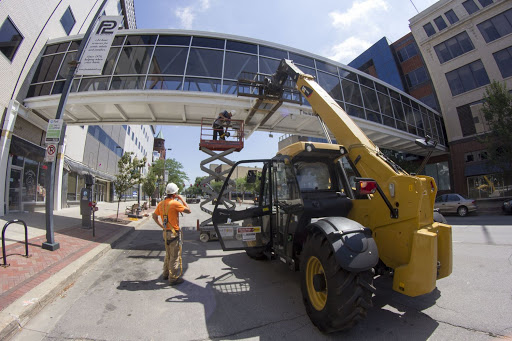 Handyman «Done Done Services LC», reviews and photos, 5001 J St SW b, Cedar Rapids, IA 52404, USA