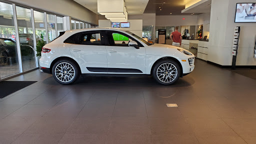 Porsche Dealer «Park Place Porsche», reviews and photos, 6113 Lemmon Ave, Dallas, TX 75209, USA