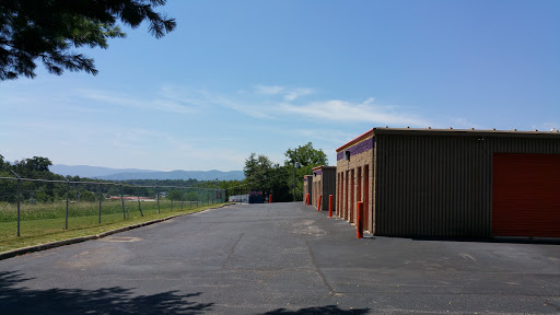 Self-Storage Facility «Public Storage», reviews and photos, 2918 Peters Creek Rd, Roanoke, VA 24019, USA