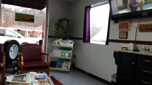 407 W Main St, Waverly, TN 37185, USA