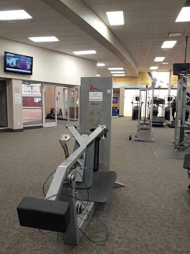 Gym «LA Fitness», reviews and photos, 7650 S Barrington Rd, Hanover Park, IL 60133, USA