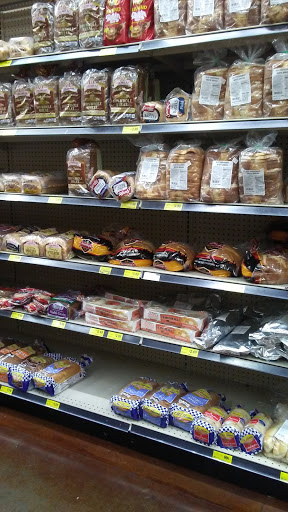 Grocery Store «Grocery Outlet Bargain Market», reviews and photos, 355 N Citrus Ave, Azusa, CA 91702, USA