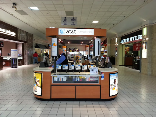 Cell Phone Store «AT&T Authorized Retailer», reviews and photos, 2415 Sagamore Pkwy S, Lafayette, IN 47905, USA