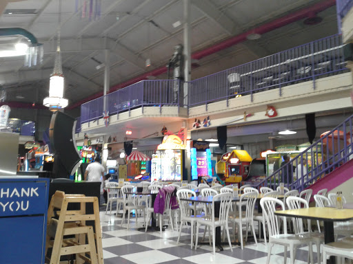 Amusement Center The Magic Castle Reviews And Photos 4990 Wilmington Pike Dayton Oh