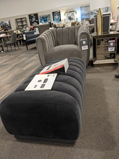 Furniture Store «Value City Furniture», reviews and photos, 5701 Mercury Dr, Dearborn, MI 48126, USA
