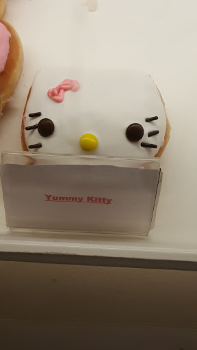 Donut Shop «Yummy Donuts», reviews and photos, 4355 Lovers Ln, Dallas, TX 75225, USA