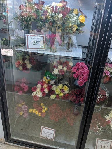 Florist «Flowerama», reviews and photos, 4 W Hawley St, Mundelein, IL 60060, USA