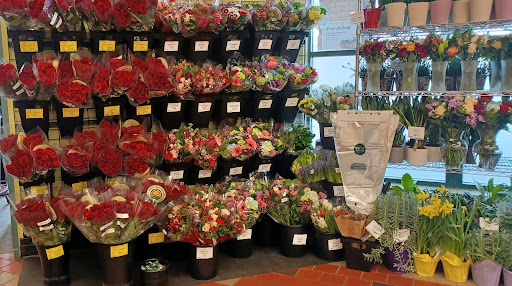 Grocery Store «Whole Foods Market», reviews and photos, 11660 Plaza America Dr, Reston, VA 20190, USA