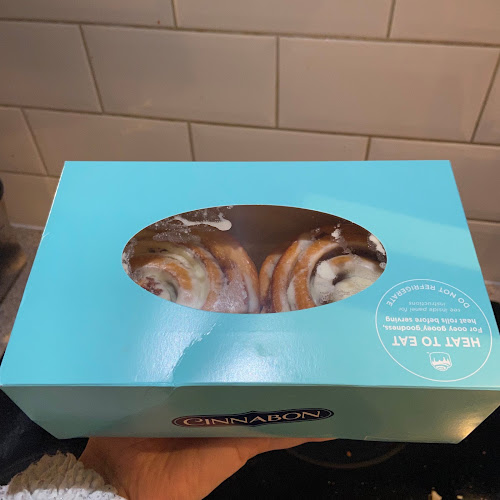 Comments and reviews of Cinnabon
