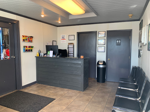 Auto Repair Shop «Woodard Automotive Inc.», reviews and photos, 18 Short St, Fredericksburg, VA 22405, USA