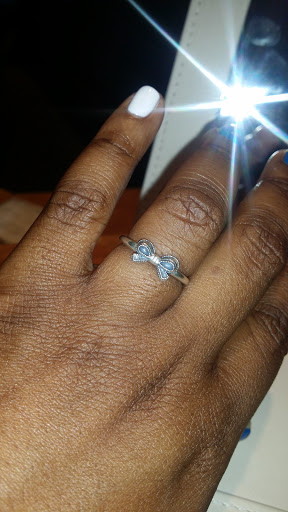 Jewelry Store «James Avery Jewelry», reviews and photos, 5315-A Farm to Market 1960 Rd W, Houston, TX 77069, USA