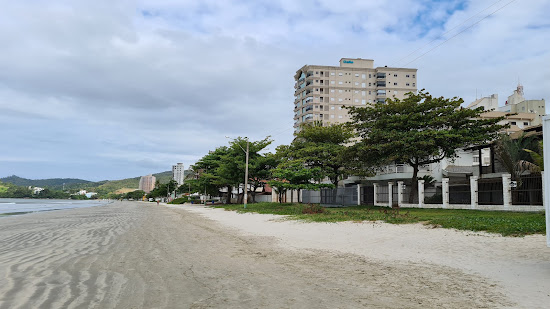 Praia do Pereque