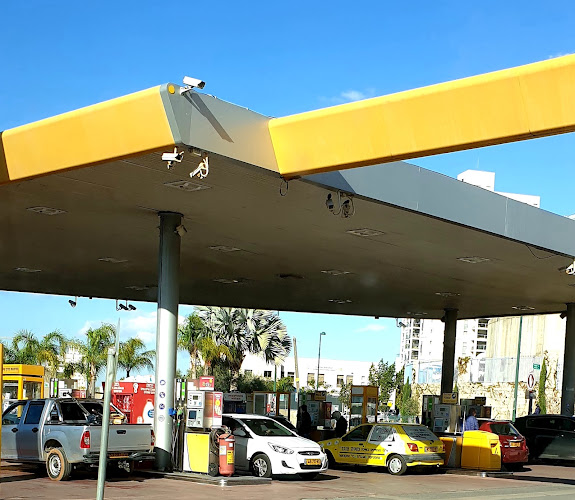 דרך לוי אשכול 23, קרית אונו