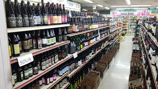 Grocery Store «La Riviera Market and Spirits», reviews and photos, 9331 La Riviera Dr, Sacramento, CA 95826, USA