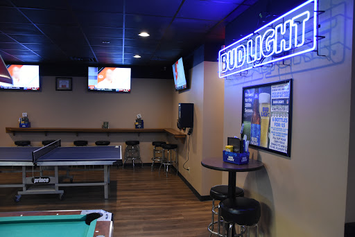 Sports Bar «Jumpers Sports Bar & Grill», reviews and photos, 2600 Dodge St # C8, Dubuque, IA 52003, USA