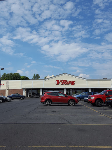 Tops, 700 1st N St, Syracuse, NY 13208, USA, 