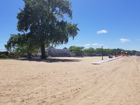 Stehli Town Beach