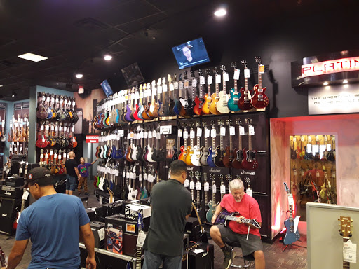 Guitar Center image