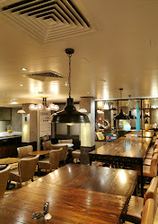 Lounge Cafe Bar