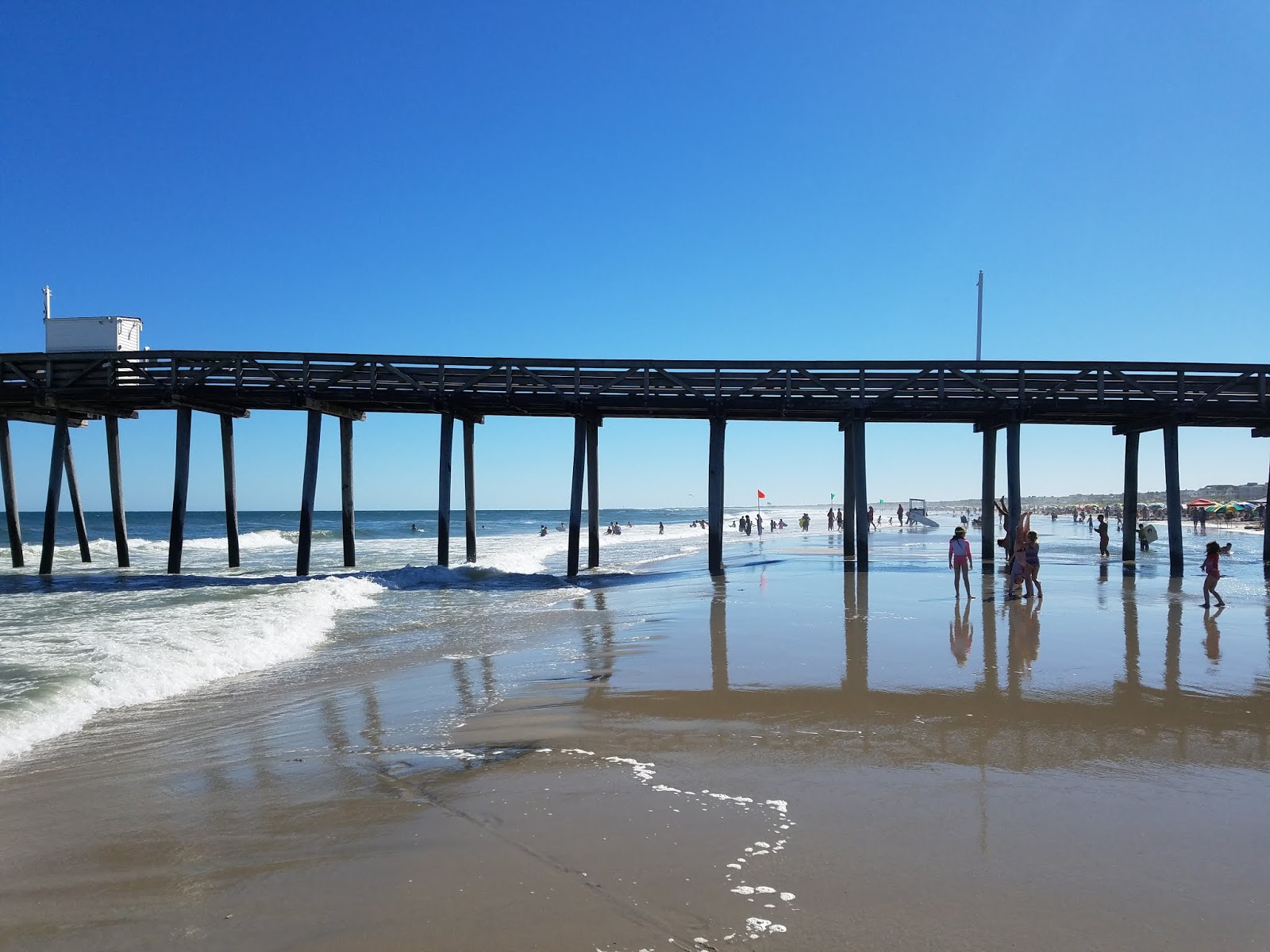 Foto von Ocean City Beach III mit langer gerader strand