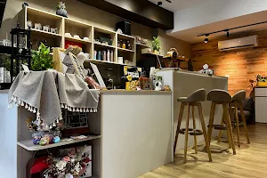 哈拉里咖啡 福祥店 image