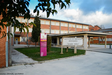 Instituto de Educación Secundaria Álvaro Yáñez S/N Avenida Manuel Arroyo Quiñones, 24300 Bembibre, León, España