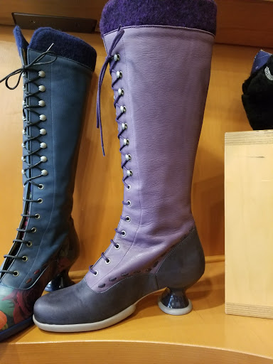 Shoe Store «John Fluevog Shoes», reviews and photos, 205 Pine St, Seattle, WA 98101, USA