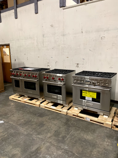 Appliance Store «BASCO Outlet Store», reviews and photos, 4670 NW St Helens Rd, Portland, OR 97210, USA