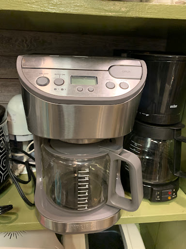 Thrift Store «Bryn Athyn Thrift Shop», reviews and photos, 510 Tomlinson Rd, Huntingdon Valley, PA 19006, USA