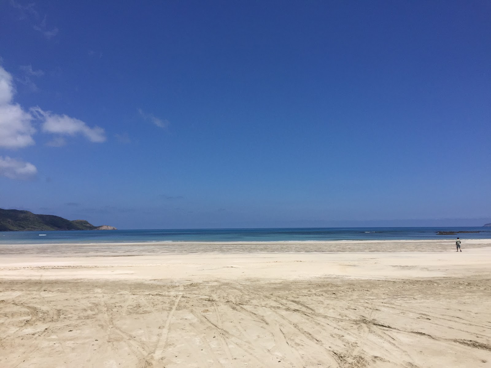 Photo de Dong Beach avec un niveau de propreté de partiellement propre