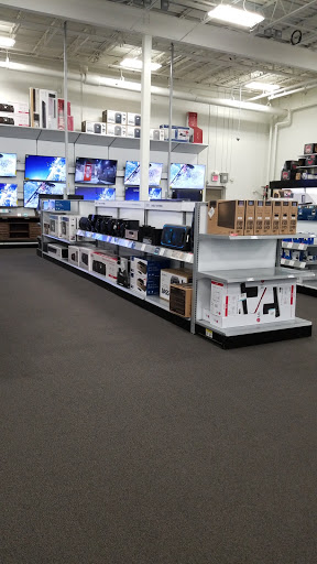 Electronics Store «Best Buy», reviews and photos, 115 N 76th St, Omaha, NE 68114, USA