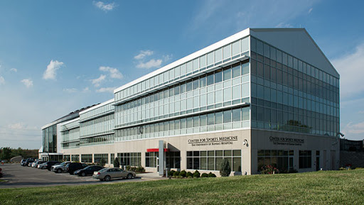 The University of Kansas Health System Sports Medicine and Performance Center, Arrowhead